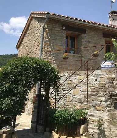 Très Belle Maison De Campagne En Pierre De Grès Hébergement de vacances Braux (Alpes-de-Haute-Provence)
