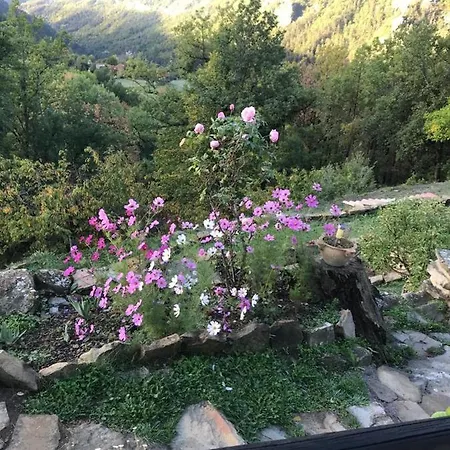 Très Belle Maison De Campagne En Pierre De Grès *