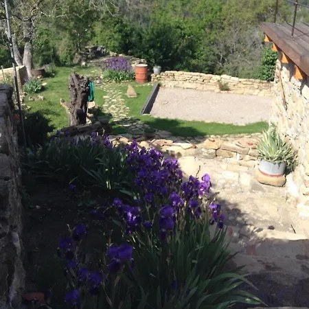Vakantiehuis Tres Belle Maison De Campagne En Pierre De Gres